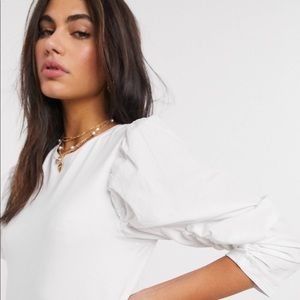 White Puff Sleeved Top